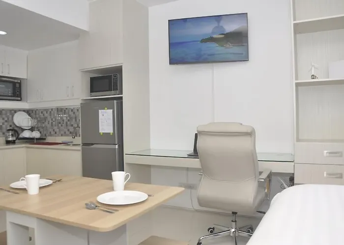 Avenir Next To It Park * Cebu