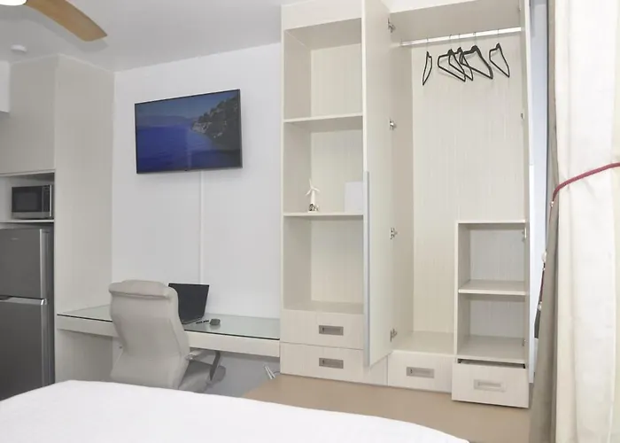 Apartment Avenir Next To It Park *